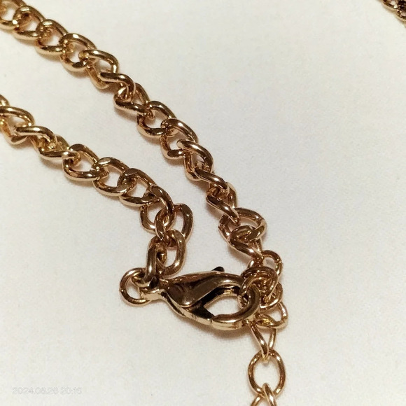 Women's Gold Tone Fashion Statement Multi Strand Leaf Petal Necklace - Picture 6 of 10